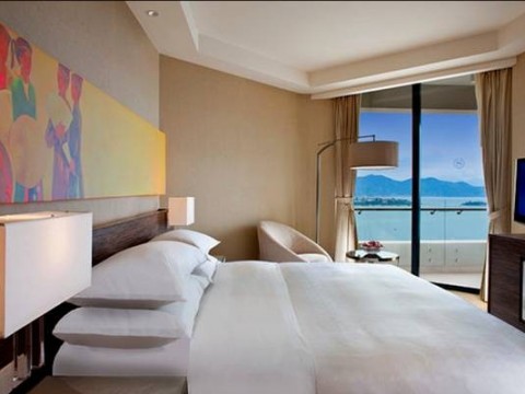 SHERATON HOTEL & SPA , NHA TRANG . VIETNAM – HOTEL ROOM